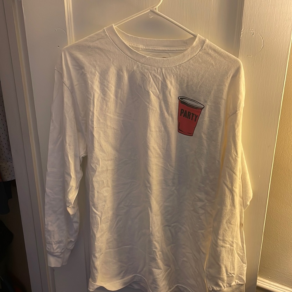 Graphic Long Sleeve! Sz L!